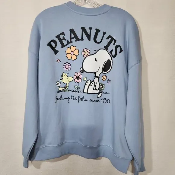 Snoopy and Woodstock Graphic Sweatshirt' women's medium - Picture 6 of 6